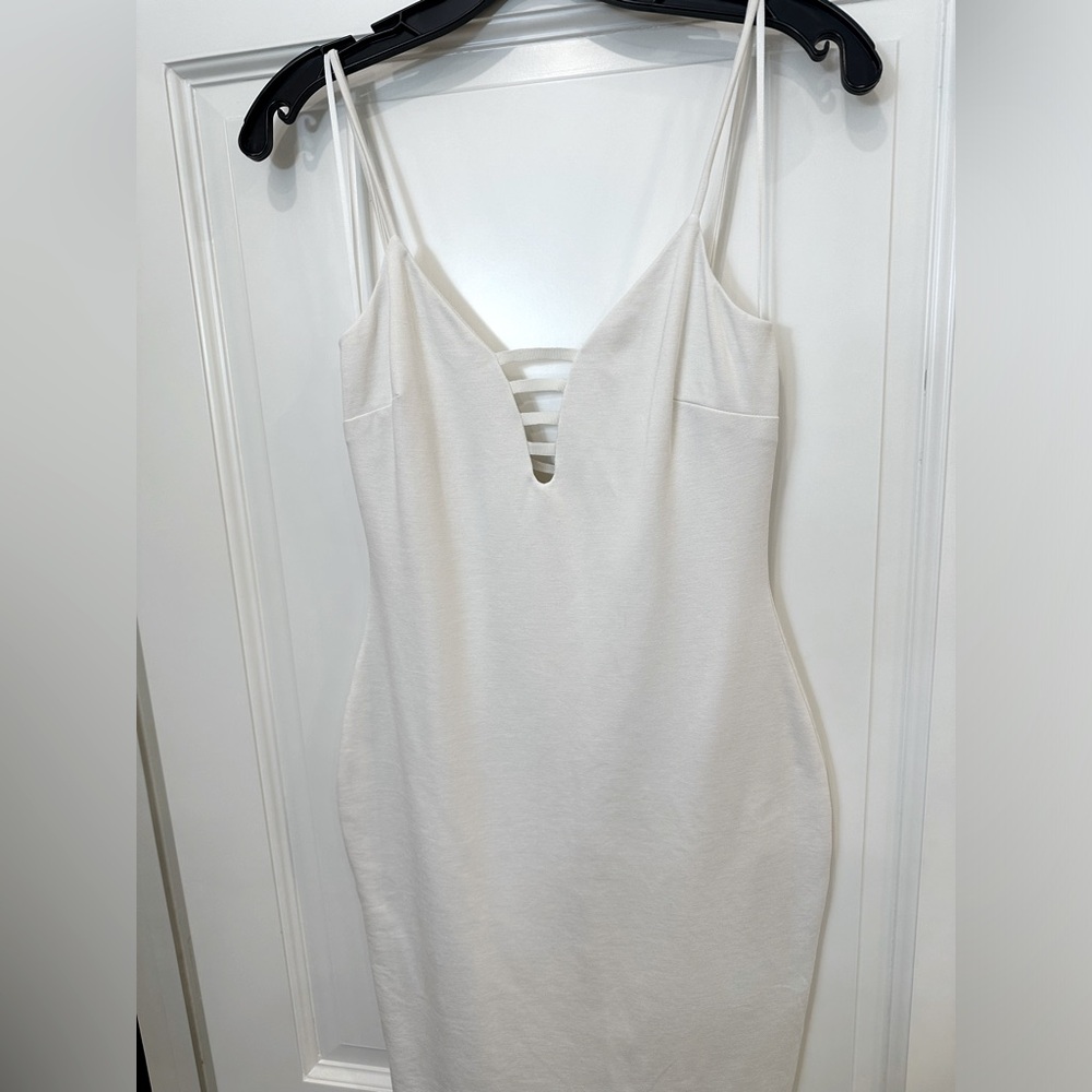 Bec + Bridge white midi strappy dress 👗 - Picture 8 of 8